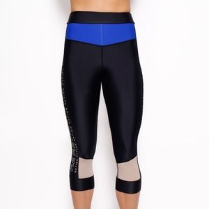 Curve Ball 3/4 Legging